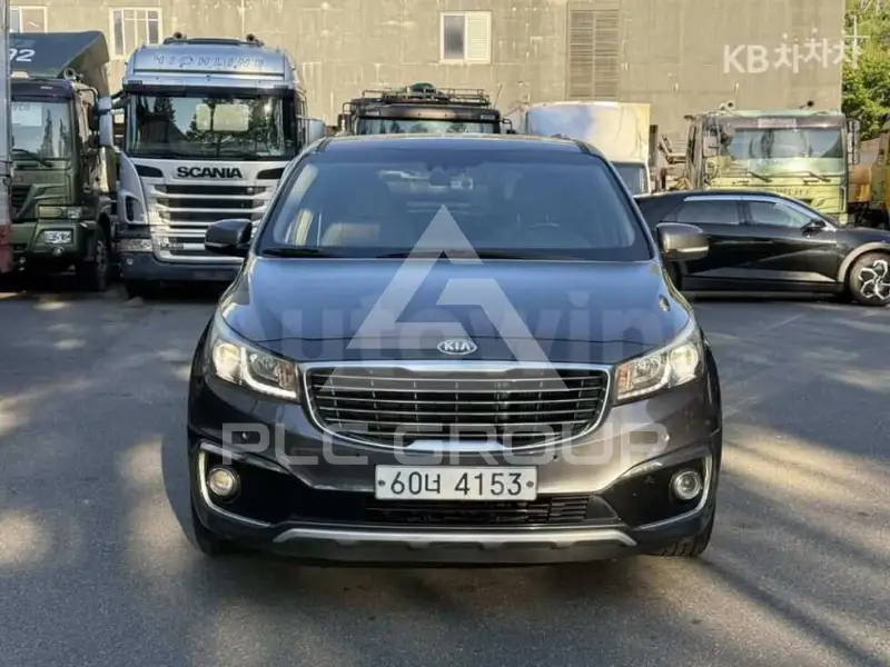 2017 KIA Carnival