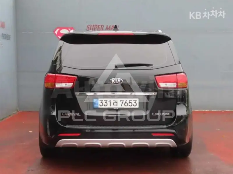 2017 KIA Carnival