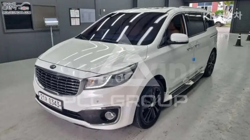 2017 KIA Carnival