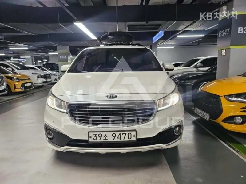 2017 KIA Carnival