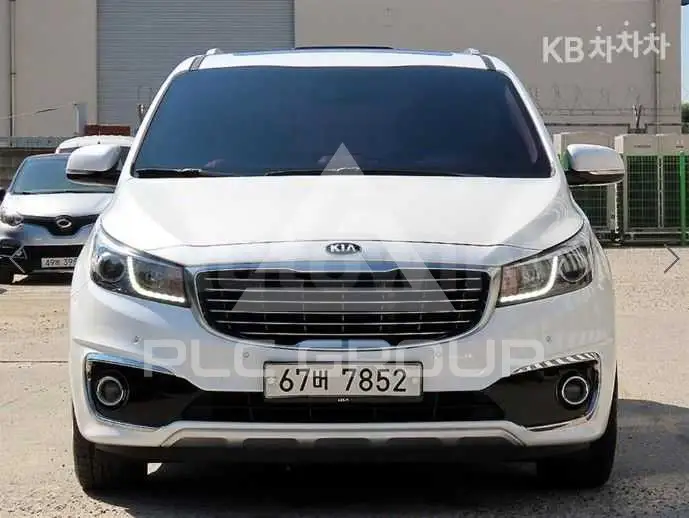 2017 KIA Carnival