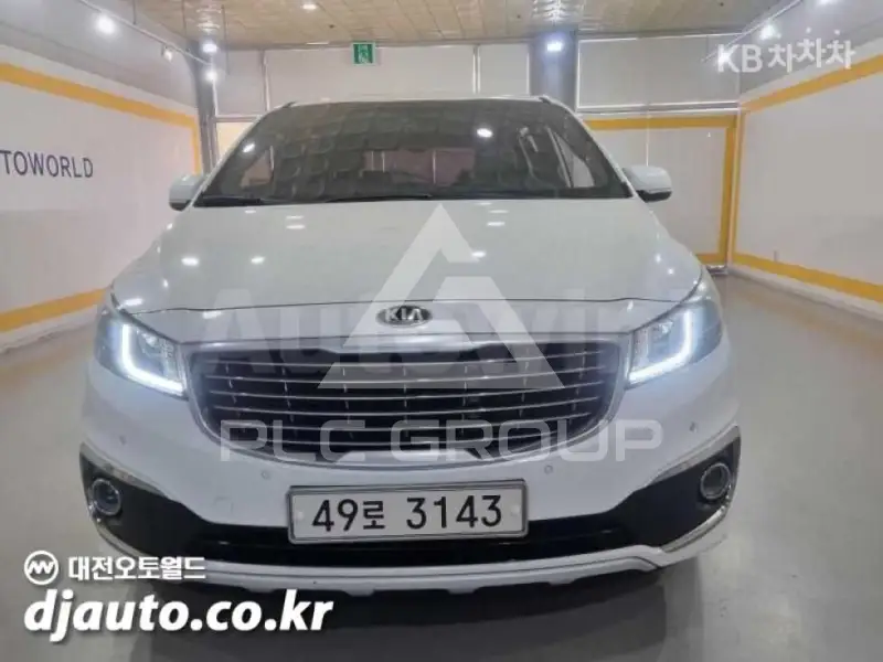 2017 KIA Carnival