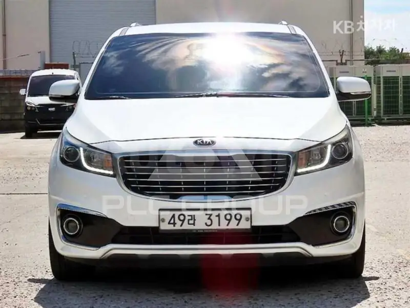 2017 KIA Carnival