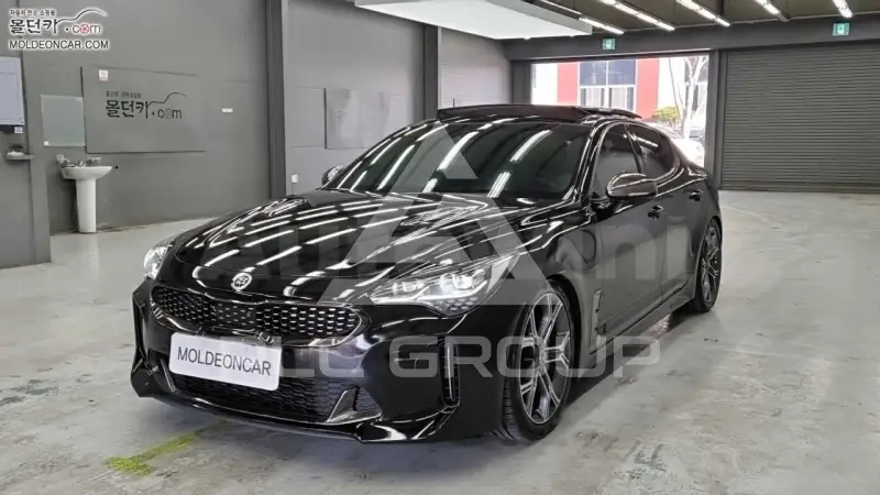 2017 KIA Stinger
