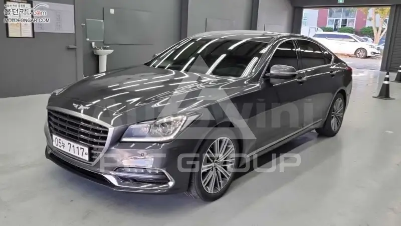 2017 Genesis G80
