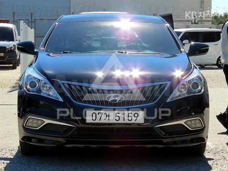 2017 Hyundai Grandeur