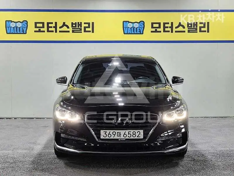 2017 Hyundai Grandeur