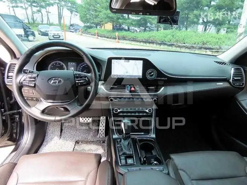 2017 Hyundai Grandeur