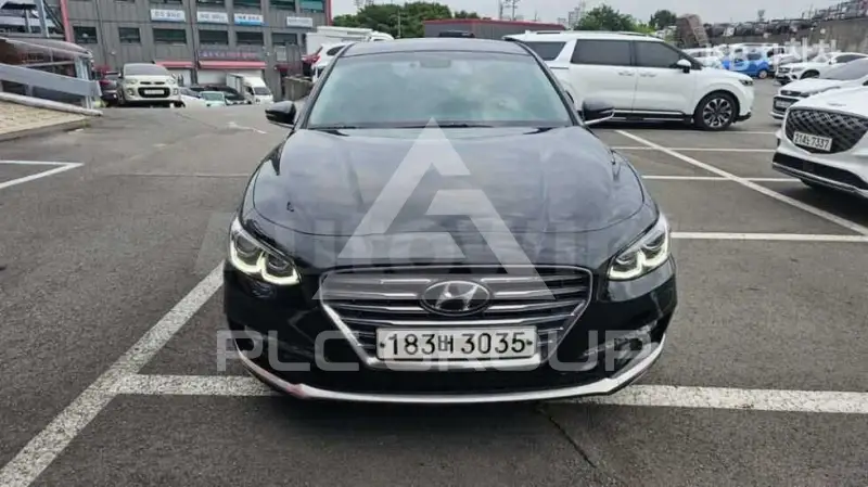 2017 Hyundai Grandeur