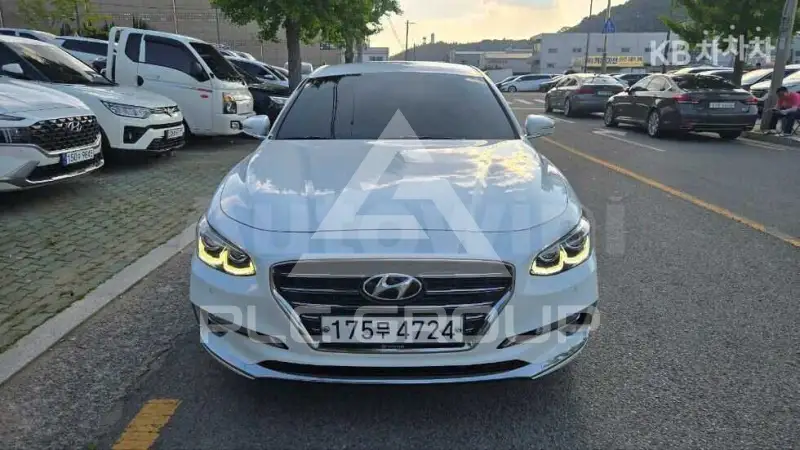 2017 Hyundai Grandeur