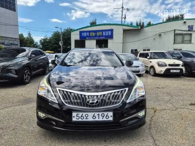 2017 Hyundai Grandeur