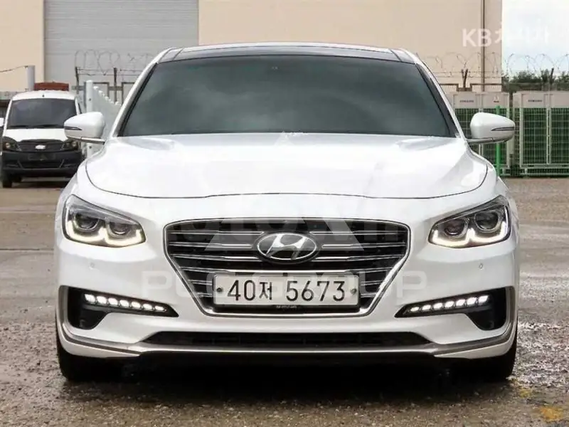2017 Hyundai Grandeur
