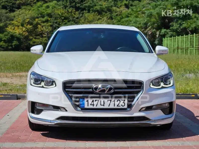 2017 Hyundai Grandeur
