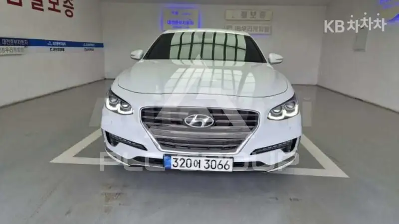 2017 Hyundai Grandeur