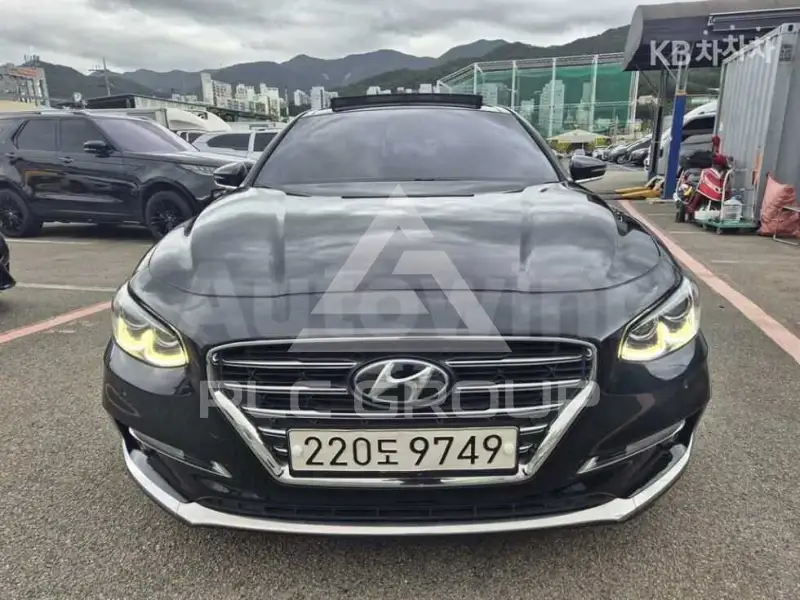 2017 Hyundai Grandeur