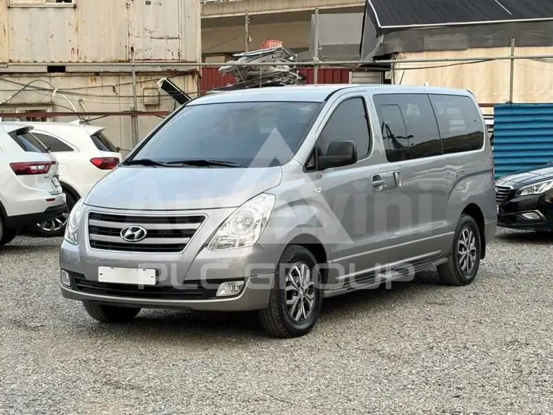 2017 Hyundai Starex