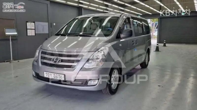 2017 Hyundai Starex
