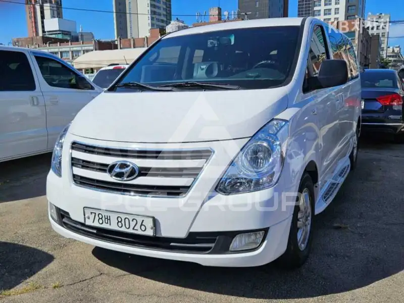 2017 Hyundai Starex