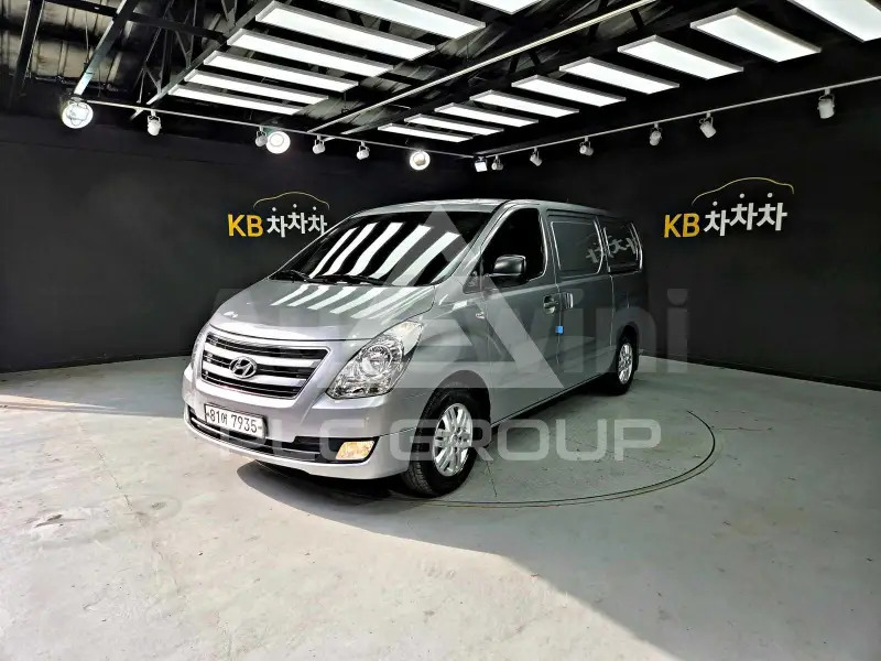 2017 Hyundai Starex