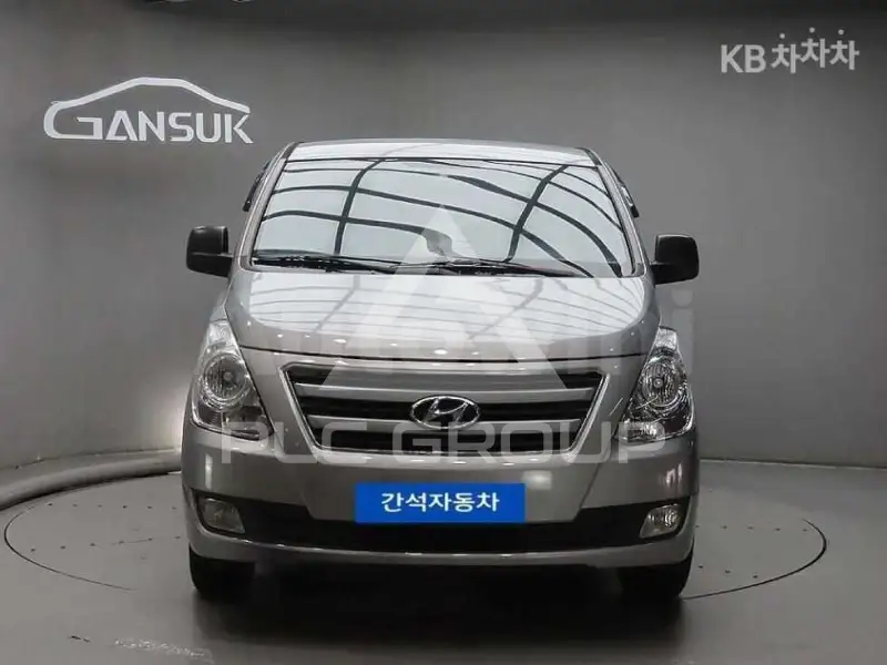 2017 Hyundai Starex