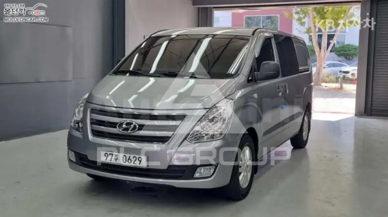 2017 Hyundai Starex