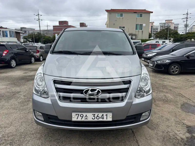 2017 Hyundai Starex