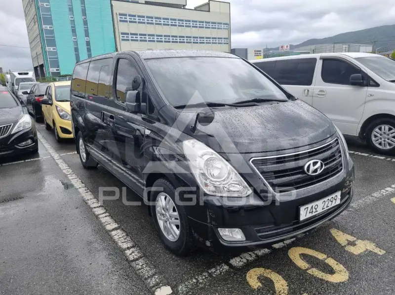 2017 Hyundai Starex