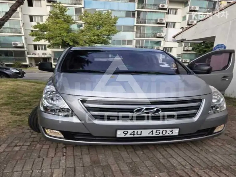 2017 Hyundai Starex