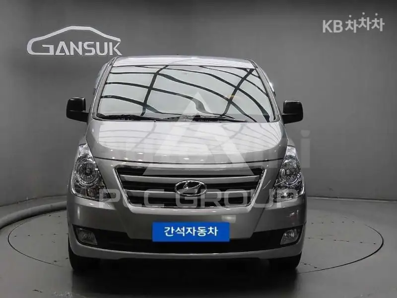 2017 Hyundai Starex