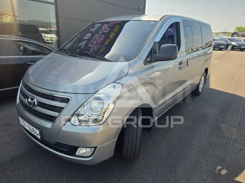 2017 Hyundai Starex