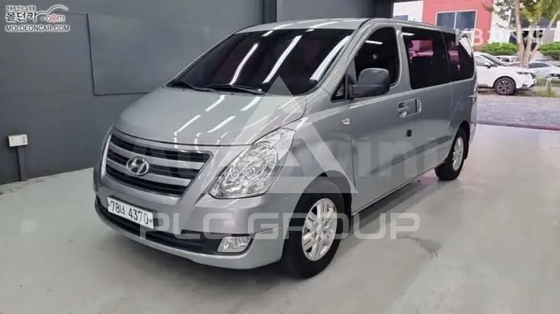 2017 Hyundai Starex