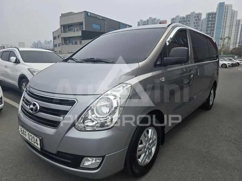 2017 Hyundai Starex