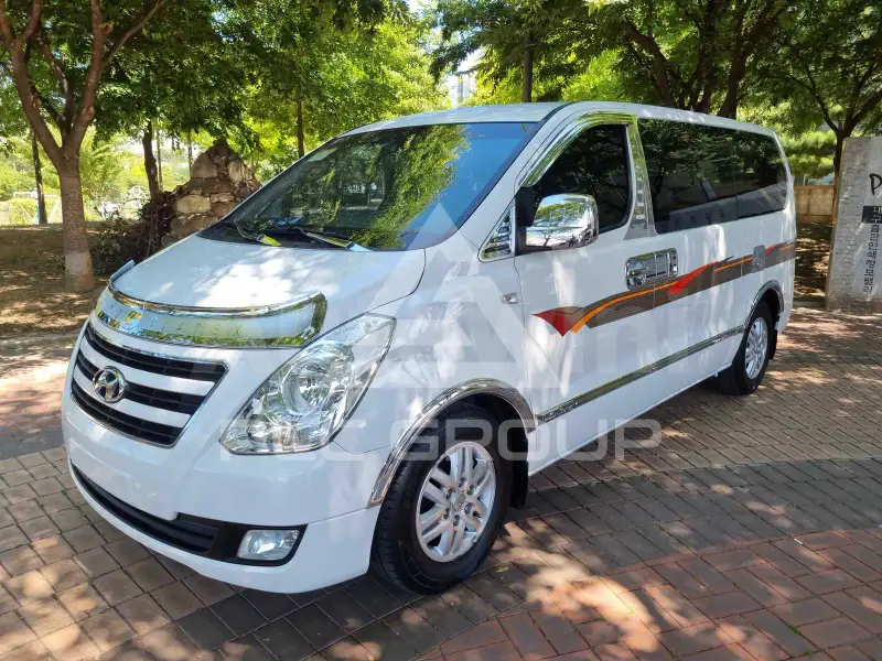 2017 Hyundai Starex
