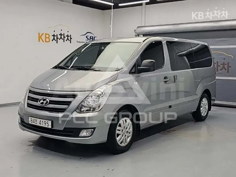 2017 Hyundai Starex