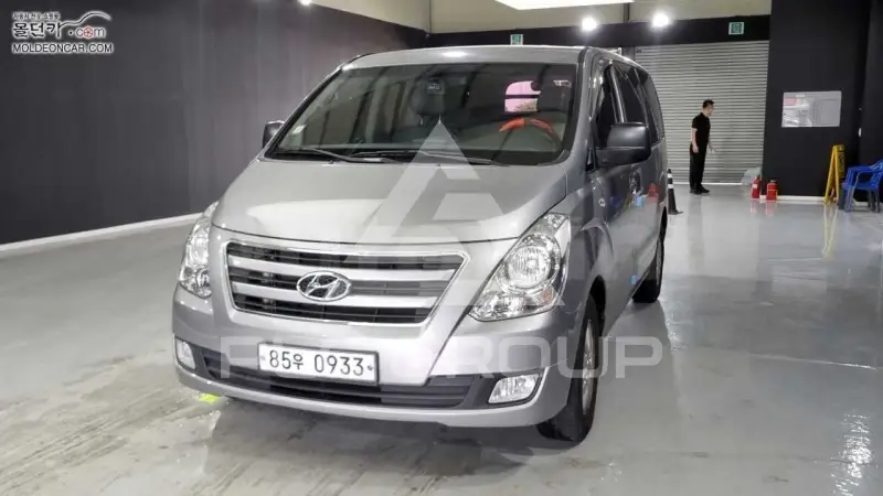 2017 Hyundai Starex