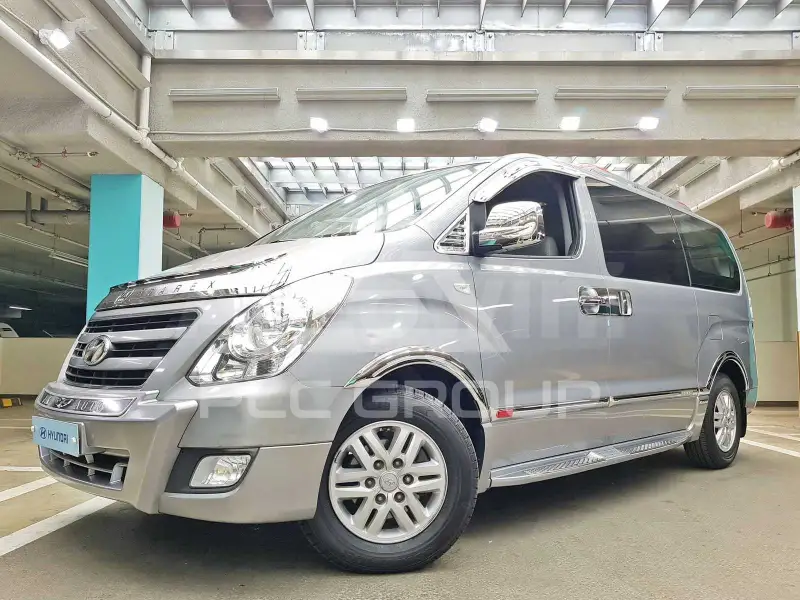 2017 Hyundai Starex