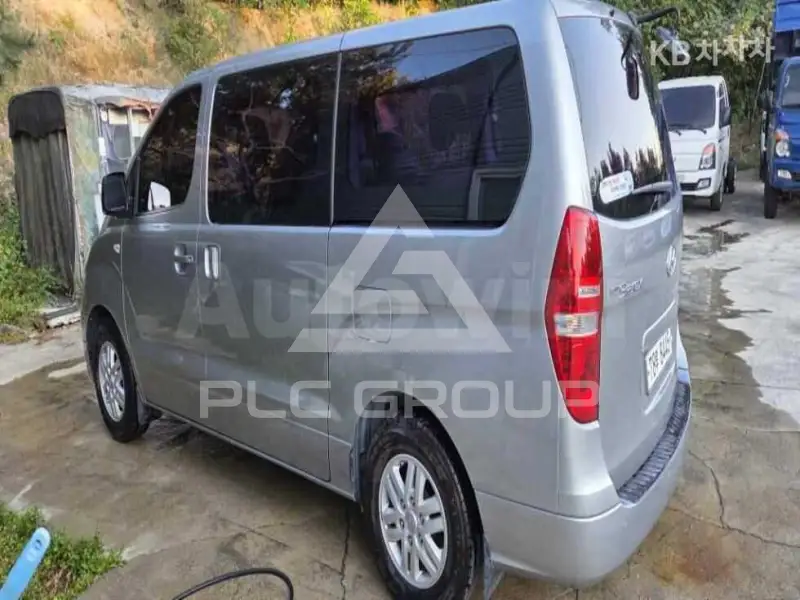 2017 Hyundai Starex