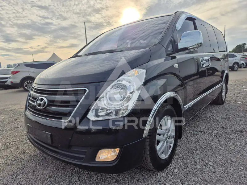 2017 Hyundai Starex