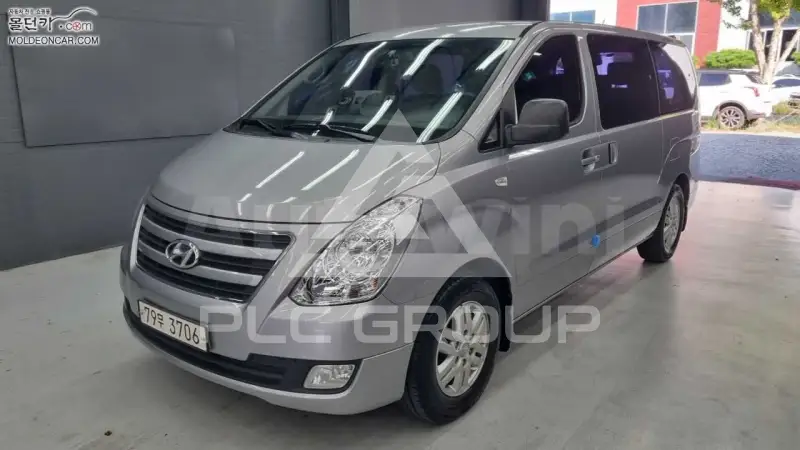 2017 Hyundai Starex