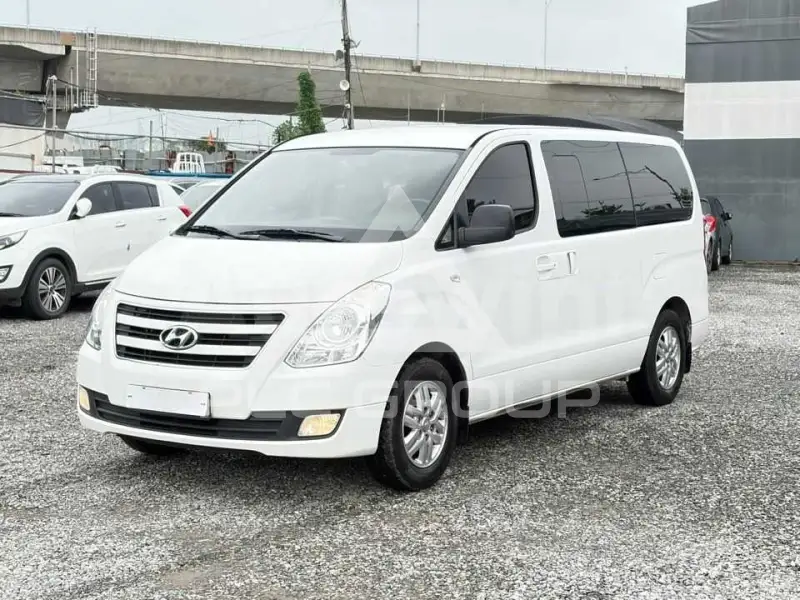 2017 Hyundai Starex