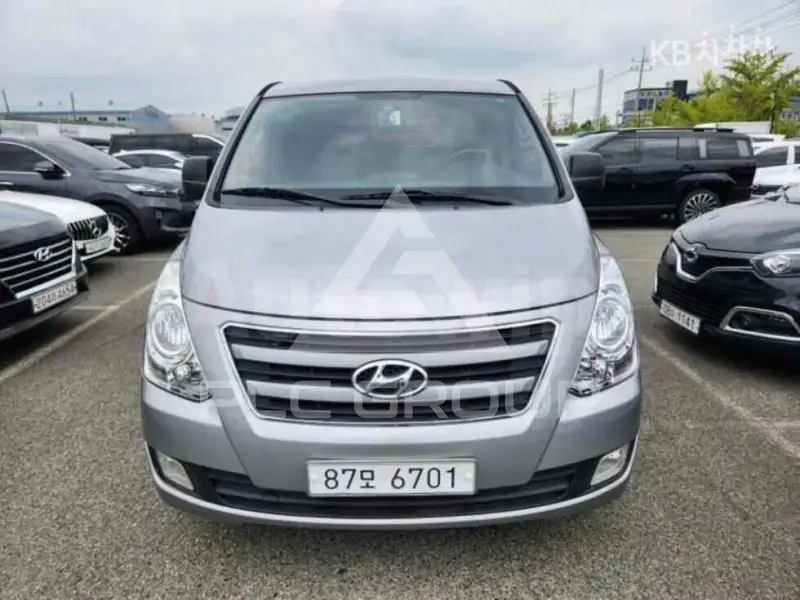 2017 Hyundai Starex