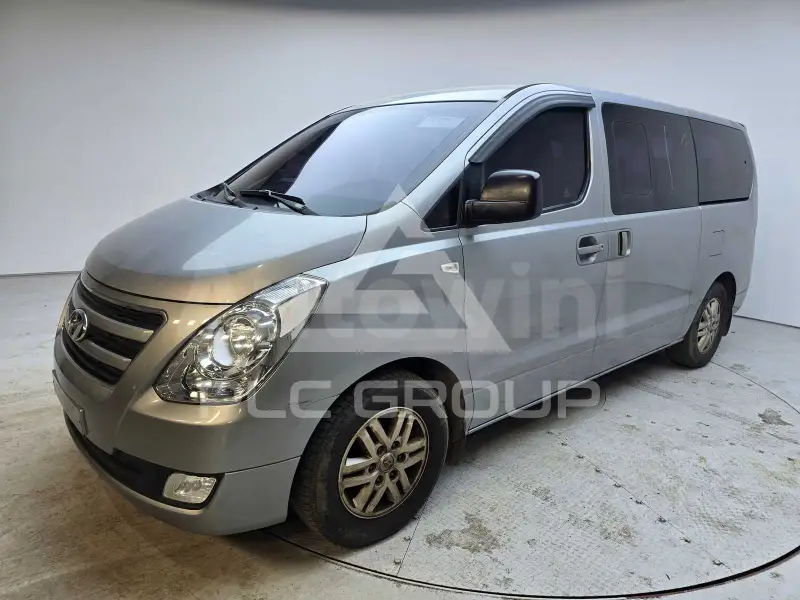 2017 Hyundai Starex