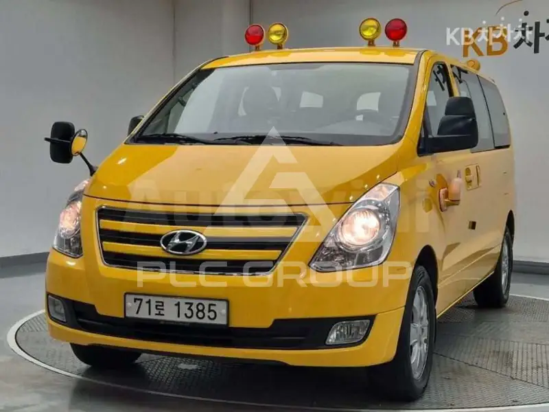 2017 Hyundai Starex