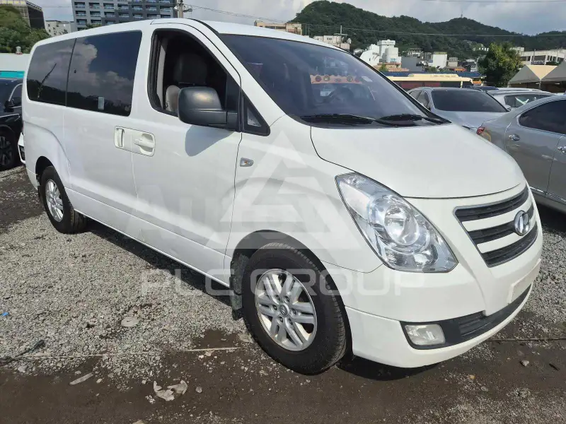 2017 Hyundai Starex