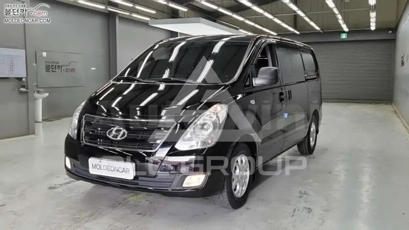 2017 Hyundai Starex
