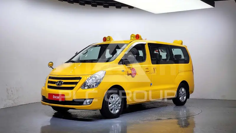 2017 Hyundai Starex