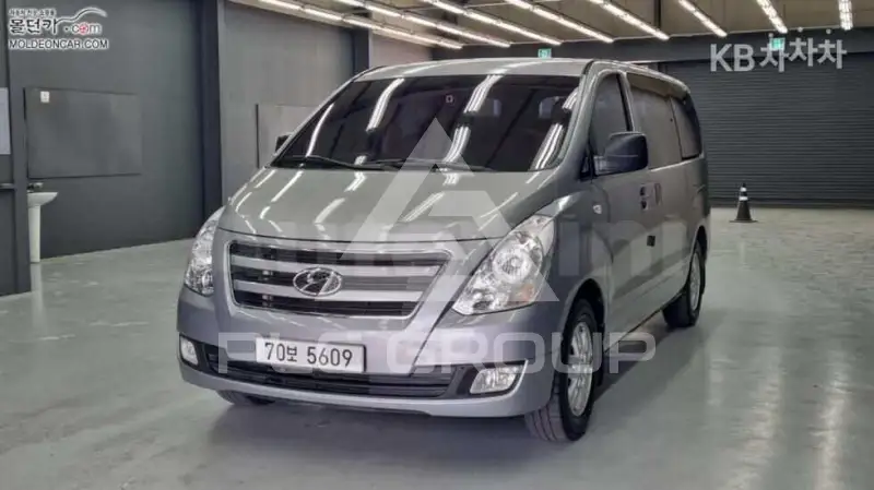 2017 Hyundai Starex