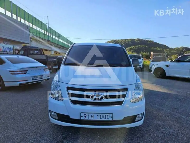 2017 Hyundai Starex