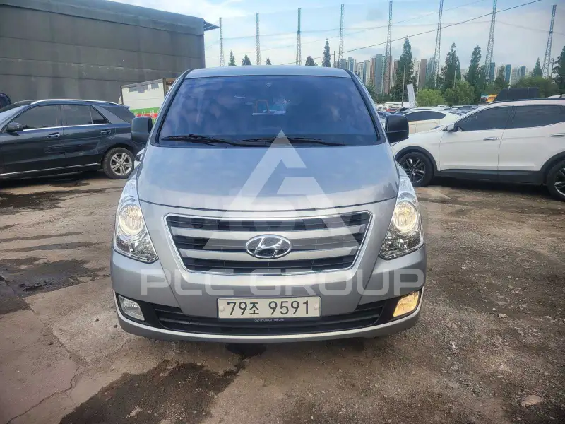 2017 Hyundai Starex