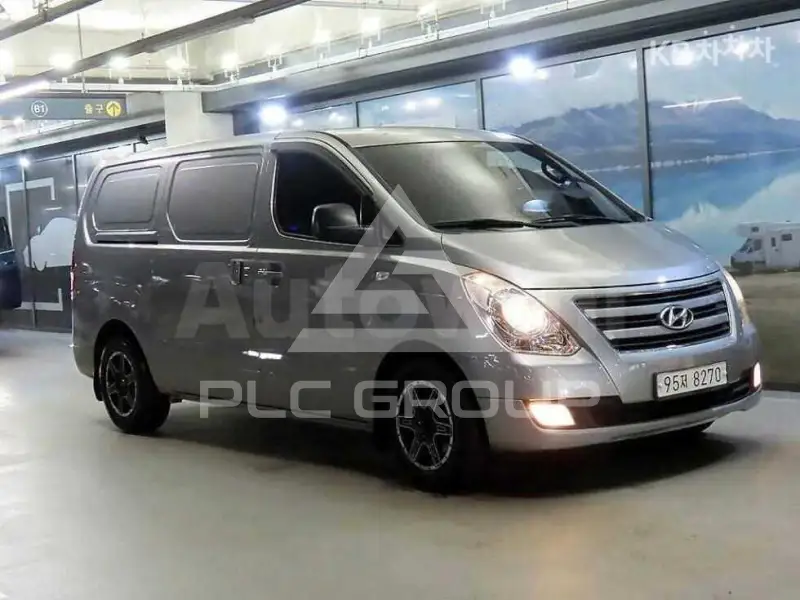2017 Hyundai Starex